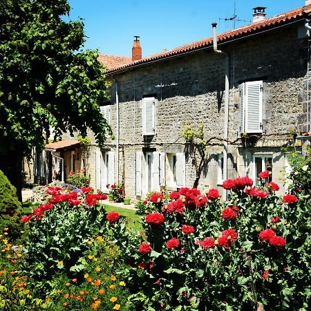 Les Noyers Aulnay Bed and Breakfast Aulnay  Buitenkant foto